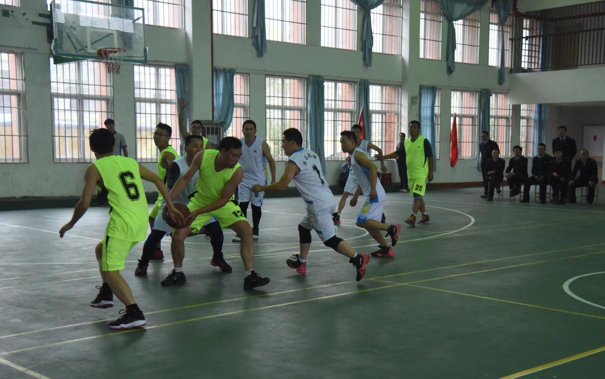 华体会网页版登录入口高新区“节能杯”篮球赛 1