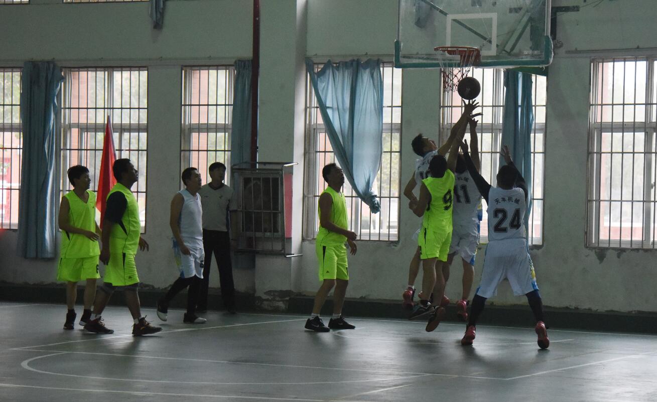 华体会网页版登录入口高新区“节能杯”篮球赛 2