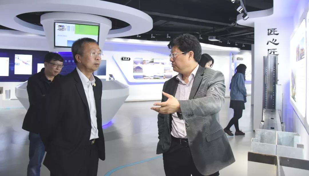 正大集团一行莅临华体会网页版登录入口参观考察图三