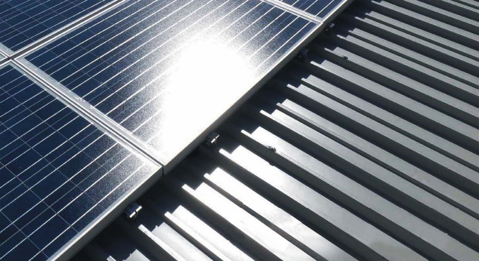 华体会网页版登录入口光伏屋面板